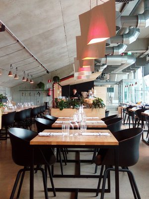 Lähiruuan pioneeriin Bistro Sinneen on  myös mahdollista päästä Smaku-kierroksella. sinneporvoo.fi