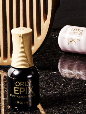Orly Epix 23,50 e/18 ml ja Orly Epix 