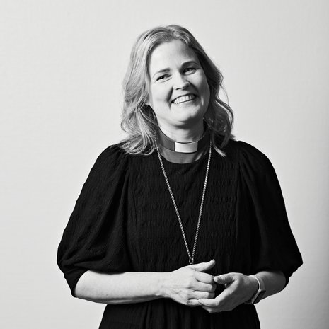 Mari haaveilee vanhasta talosta, jonka voisi kunnostaa retriittejä varten.