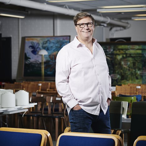 Meklari Mika Sirén osti Huutokauppa Helanderin vuonna 2012.