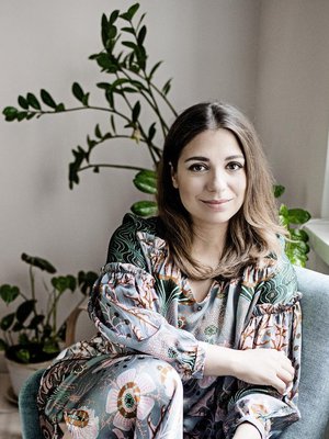 Kapellimestari Dalia Stasevska johtaa lokakuussa BBC:n sinfoniaorkesteria Barbican Hallissa Lontoossa. ”Englanti on poliittisesti todella repeytynyt, mutta musiikin äärellä kaikki voivat tulla toimeen keskenään.”