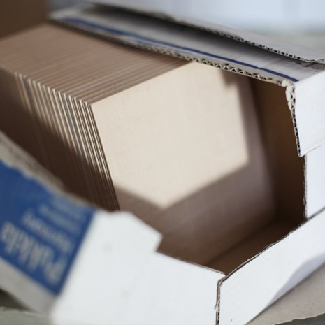 suutarin talossa; Pukkila; keittiön välitilan laatoitus