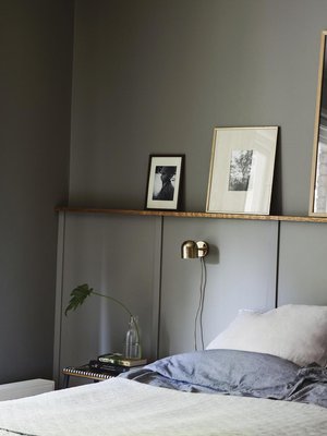 Listoilla saa helposti persoonallisen ilmeen huoneeseen. Makuuhuoneen sängynpääty on tehty kinnittämällä noin  120-senttisiä pystylistoja noin  60 sentin välein. Niiden päälle on asennettu taululista.