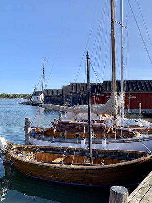 Merikortteli Sadonkorjuujuhlien aikaan.