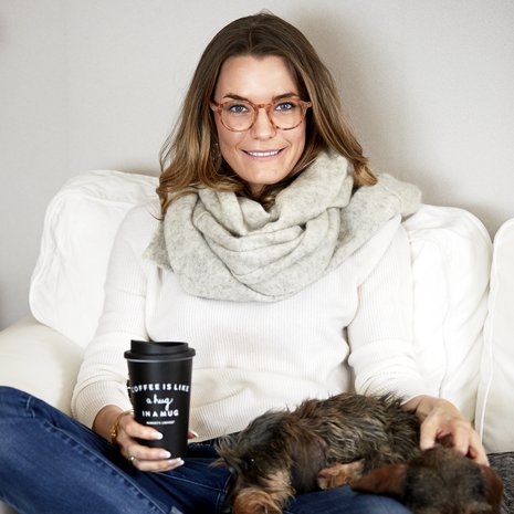 Henrika Paulig haaveillee täydellisestä kauluspaidasta. Maurice viihtyy omassa turkissaan.