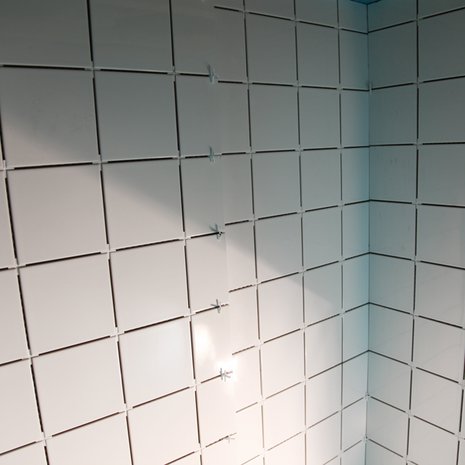 suutarin talossa; kylppäriremontti; vessan laatat suutarin talossa; kylppäriremontti; vessan laatat