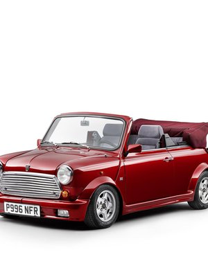  Mini Cooperin faneihin ovat kuuluneet muun muassa Twiggy, Steve McQueen, Kate Moss ja Britney Spears. 