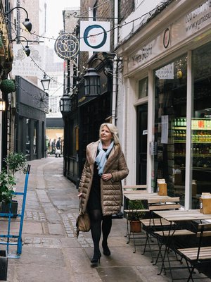 Lontoo vei Minna Haatainen-Cutlerin sydämen ensi kohtaamisella.